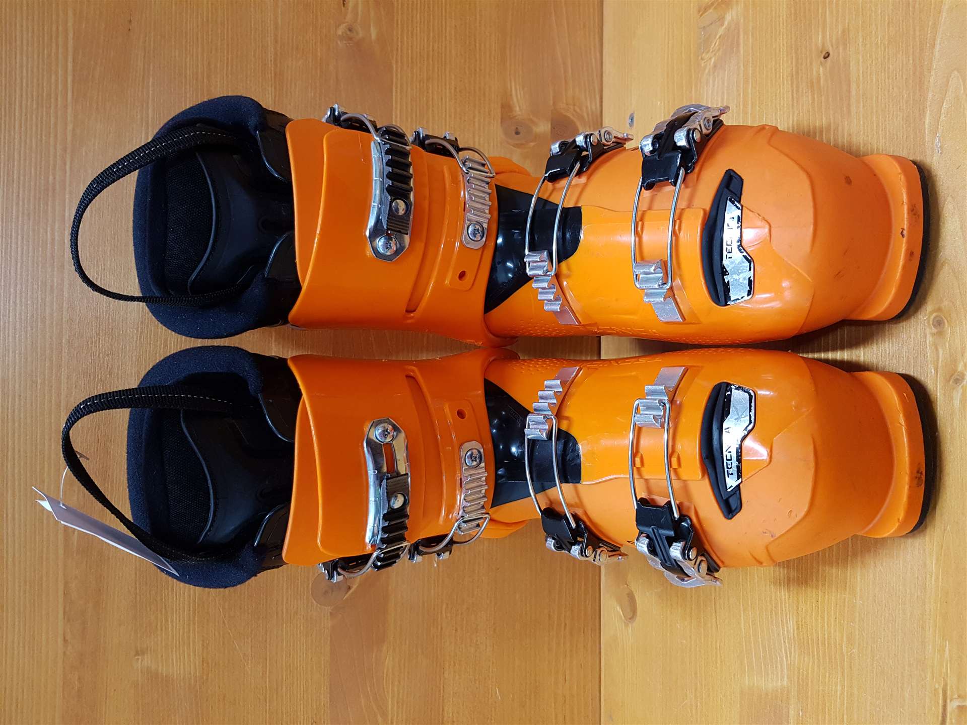 Chaussures de ski d'occasion TECNICA JT4 R