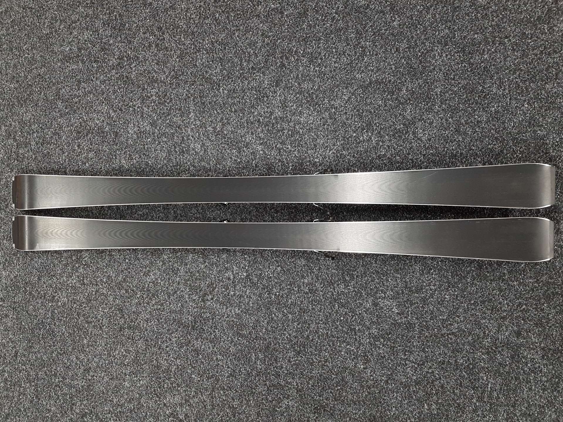 Gebruikte ski's SALOMON S / Max 04 + bindingen Salomon M 10
