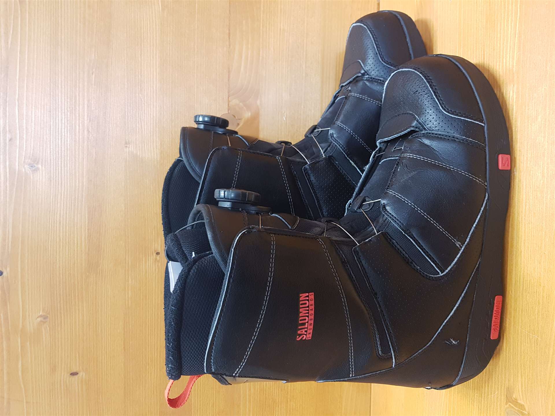 Ghete de snowboard SALOMON Faction folosite