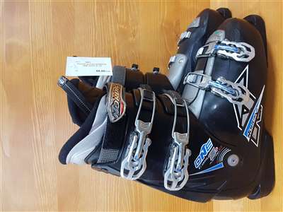 Použité lyžařky NORDICA ONE EASY 5+ 55