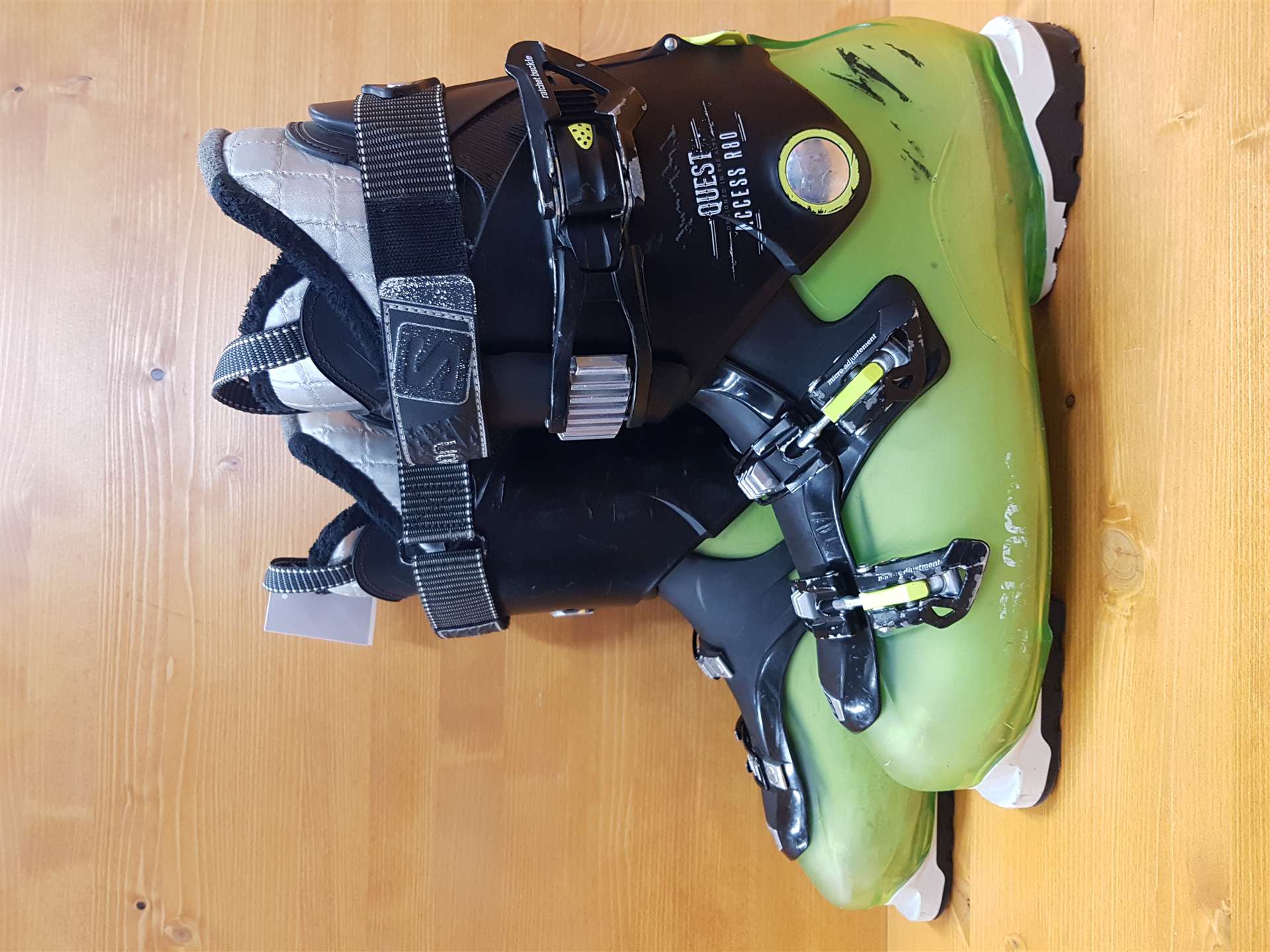 Clăpari de schi second-hand SALOMON QST Access R80