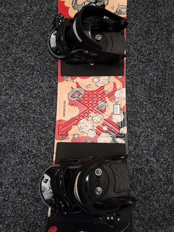 Używany snowboard Burton LTR + wiązania Firefly w rozmiarze S