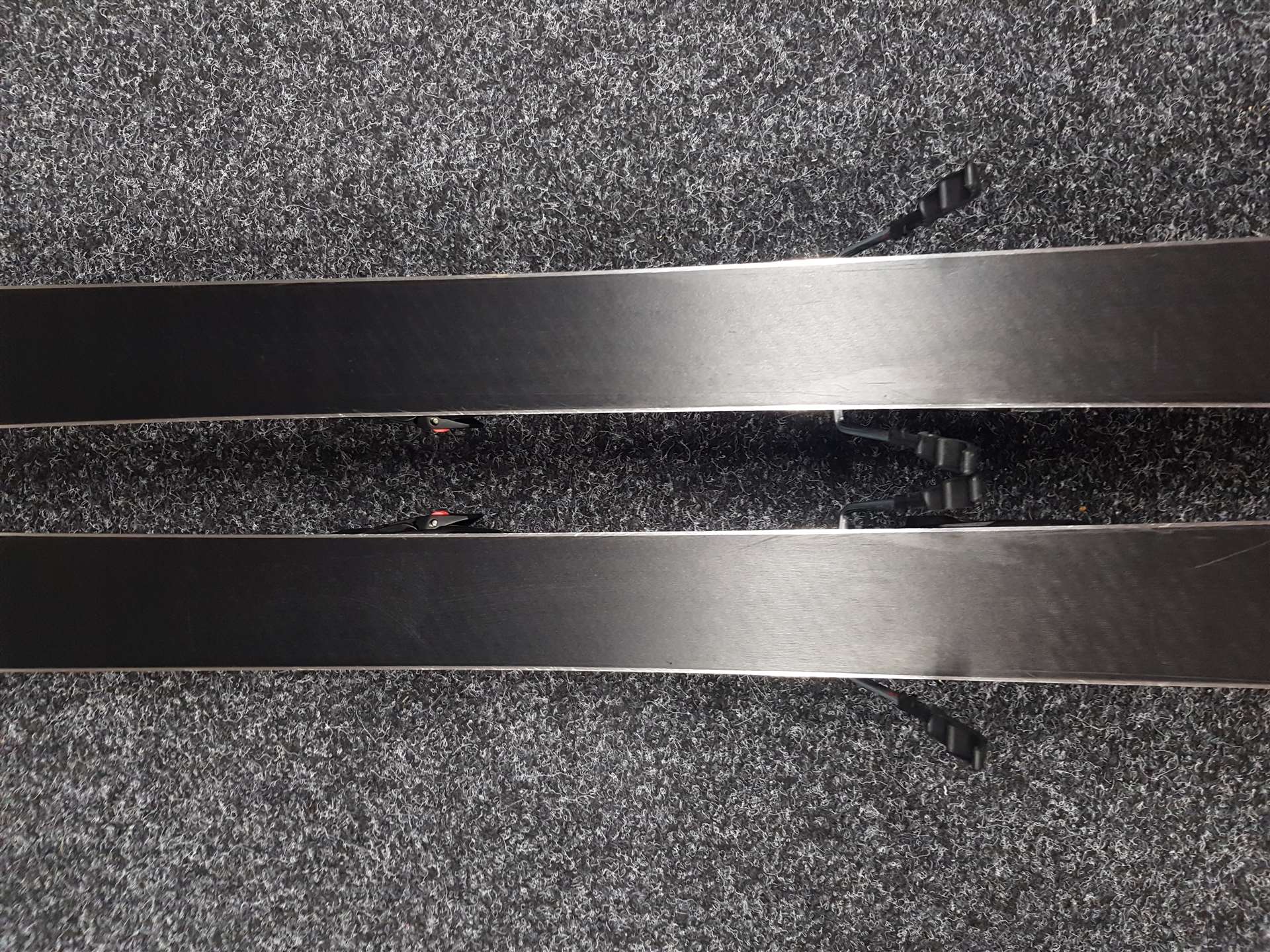 Gebrauchte ATOMIC REDSTER RX Ski
