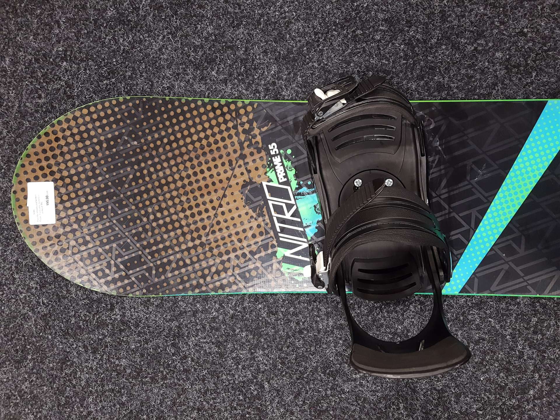 Snowboard usato NITRO Prime + attacchi Generics taglia M/L