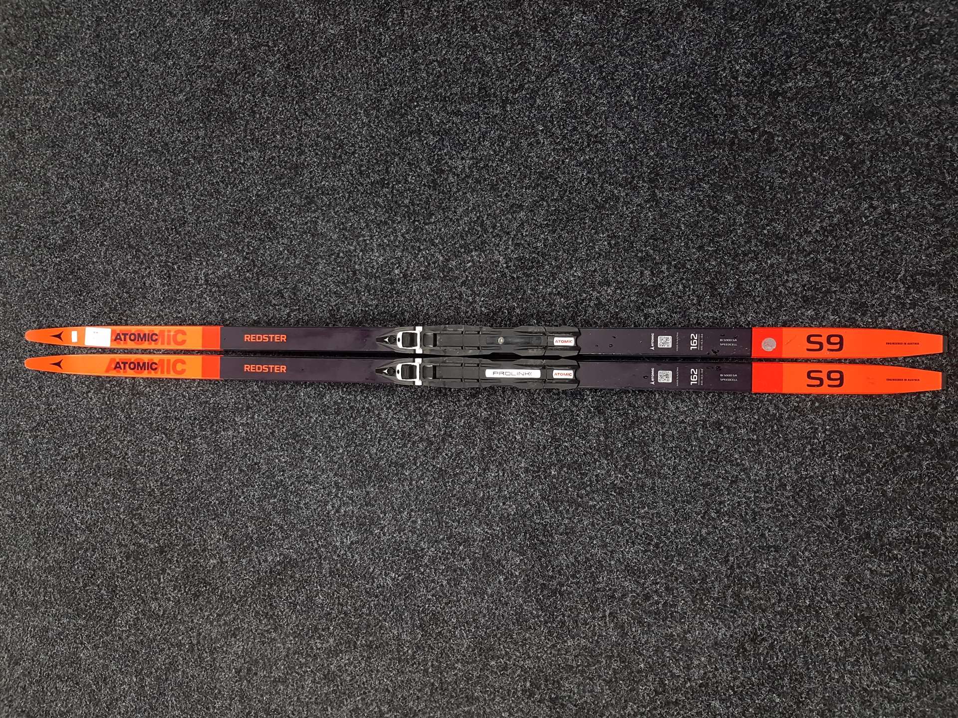 Gebrauchte Atomic Redster S9 Langlaufski + NNN Atomic Bindungen
