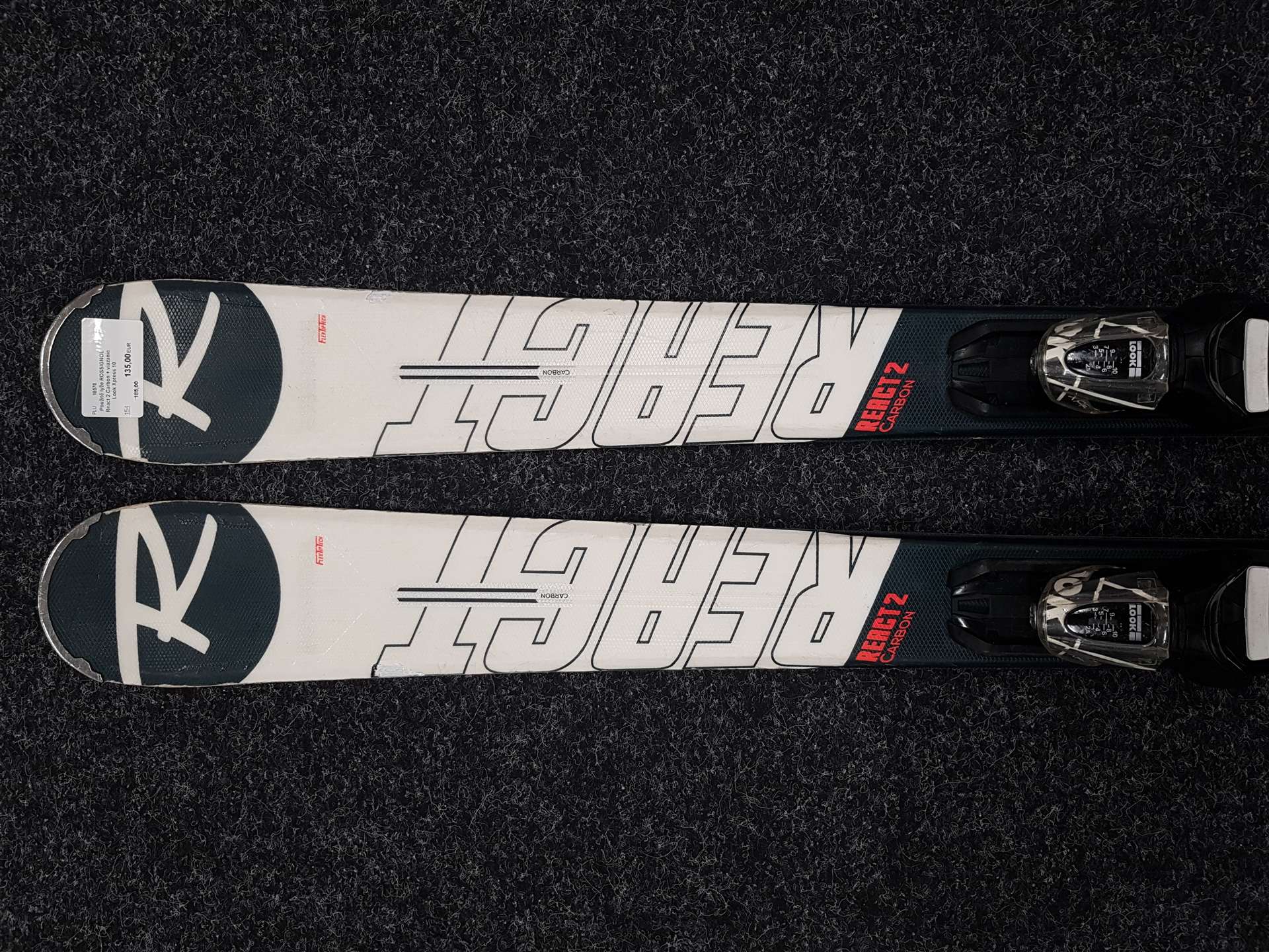 Použité lyže ROSSIGNOL React 2 Carbon + vázání Look Xpress 10