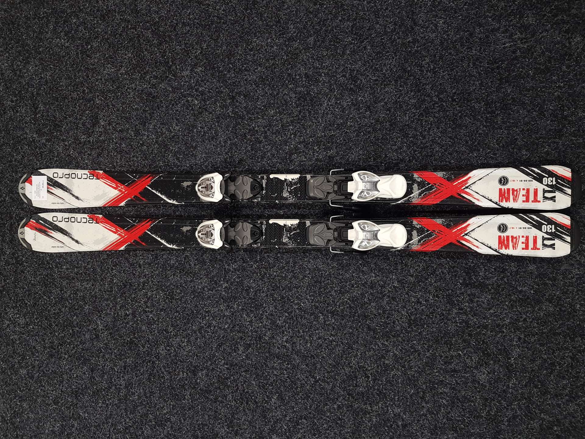 Esquís infantiles usados TECNOPRO XR Team + fijaciones Tyrolia Sympro SP 45