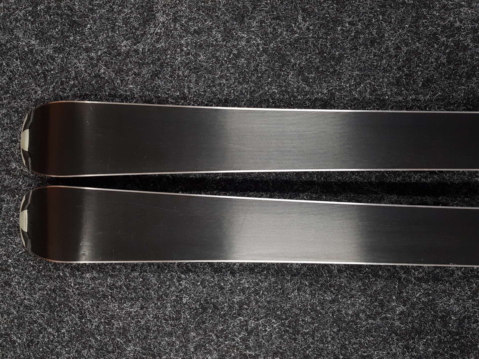 Esquís infantiles usados TECNOPRO XR Team + fijaciones Tyrolia Sympro SP 45