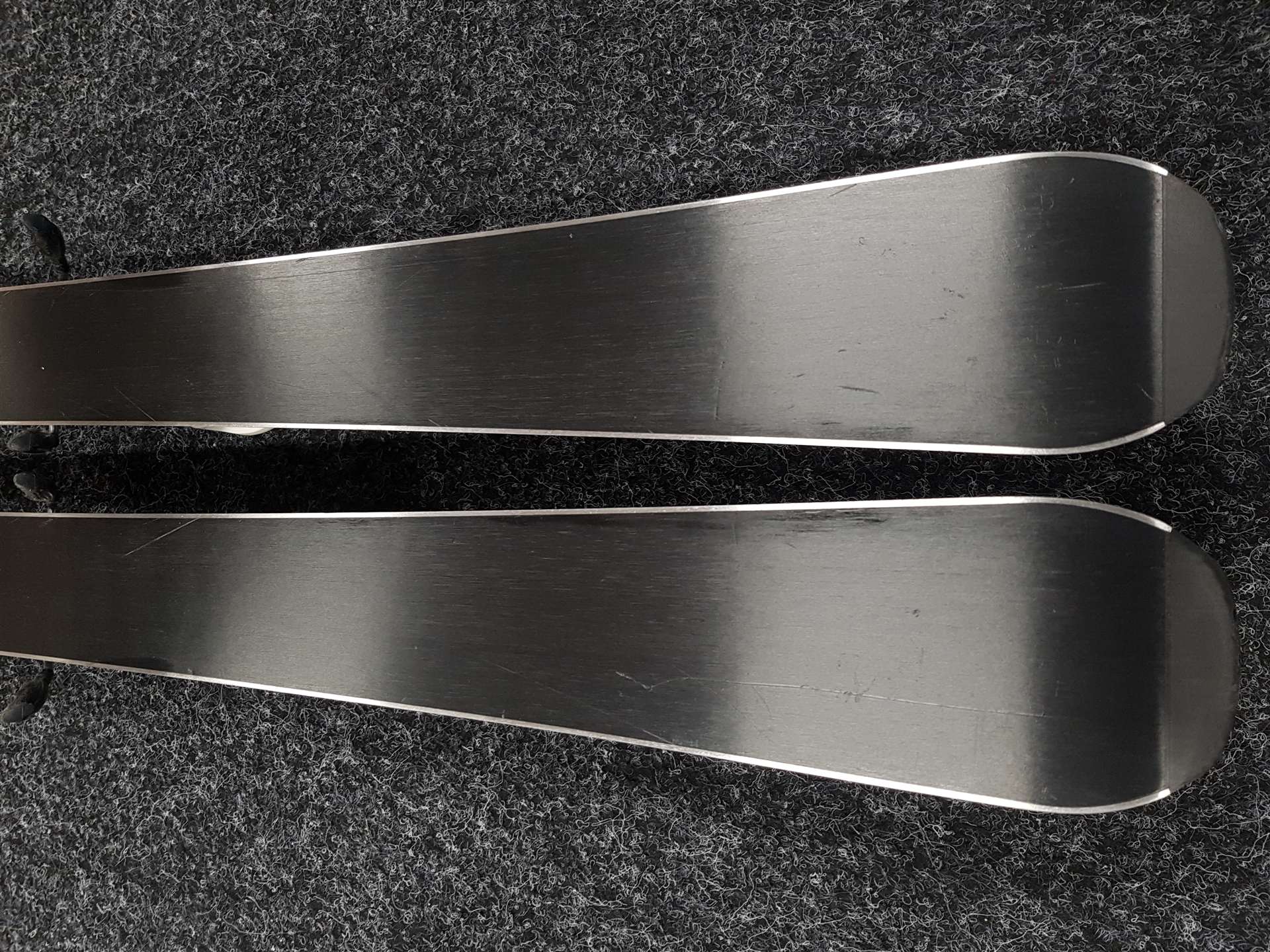 Esquís infantiles usados TECNOPRO XR Team + fijaciones Tyrolia Sympro SP 45