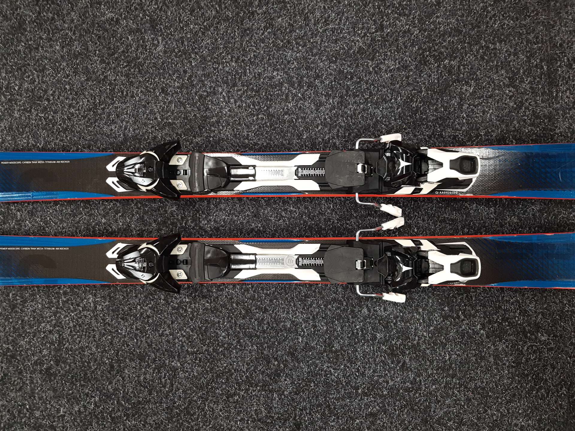 Esquís ATOMIC Vantage X75 CTI usados + fijaciones Atomic XT 12