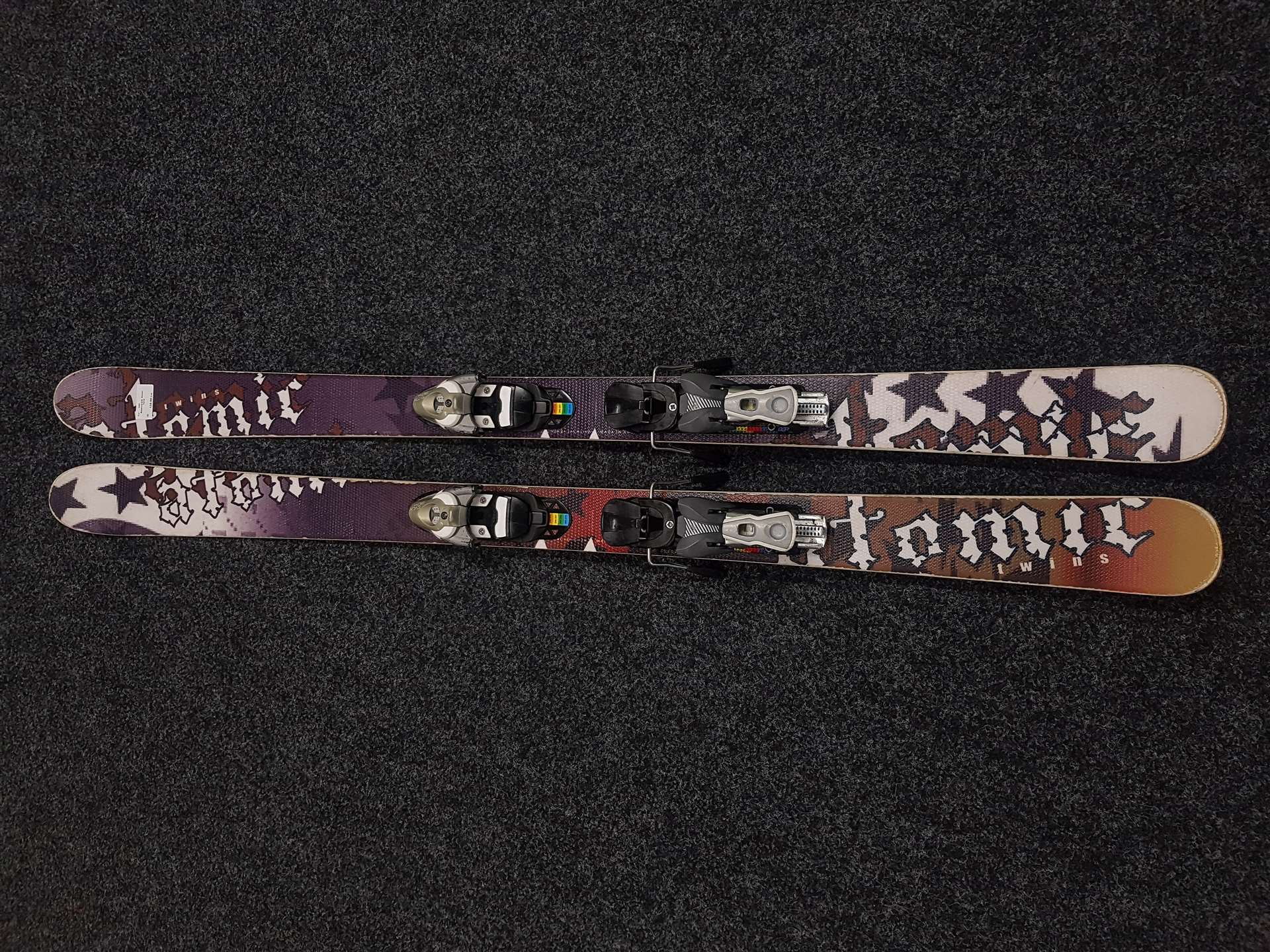 Bazárové lyže  Atomic Twins