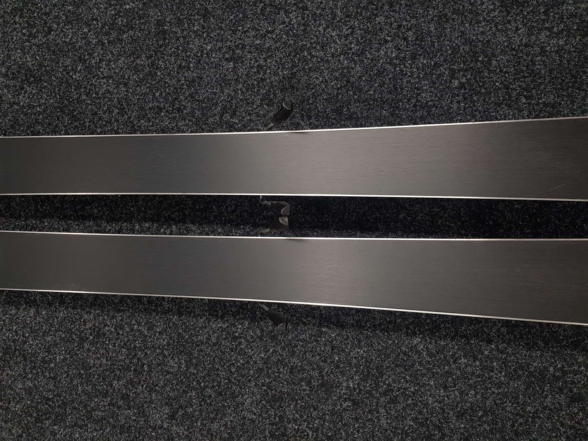 Bazárové lyže  Atomic Twins