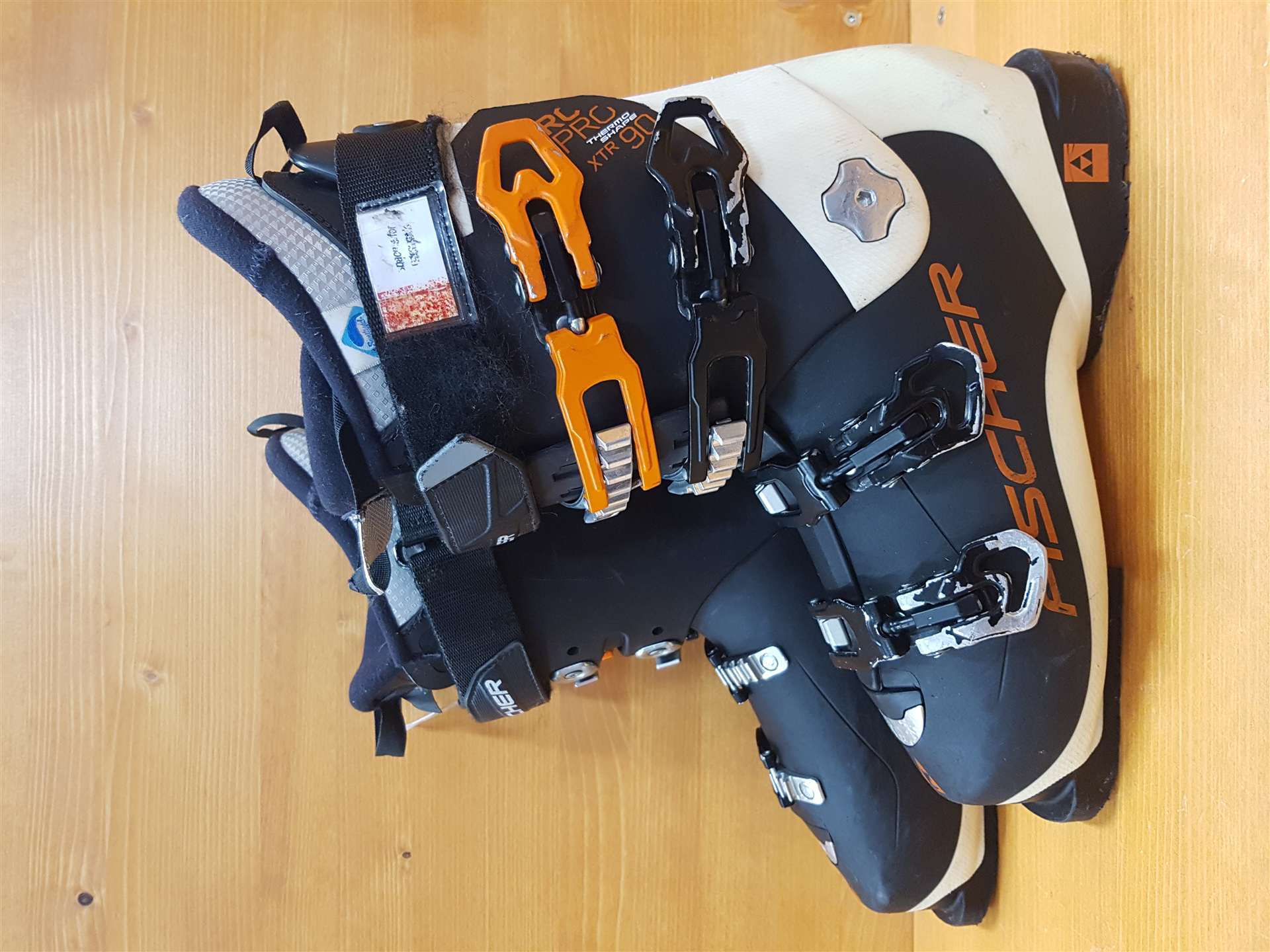 Použité lyžařky FISCHER RC PRO XTR 90