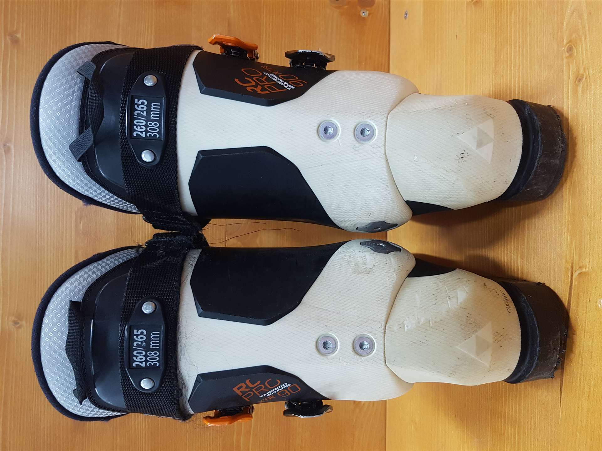 Použité lyžařky FISCHER RC PRO XTR 90