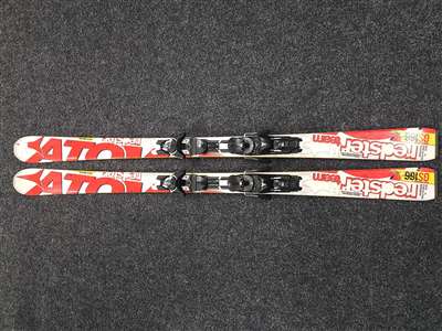 Rabljene ATOMIC Redster GS skije + Atomic XTO 12 vezovi
