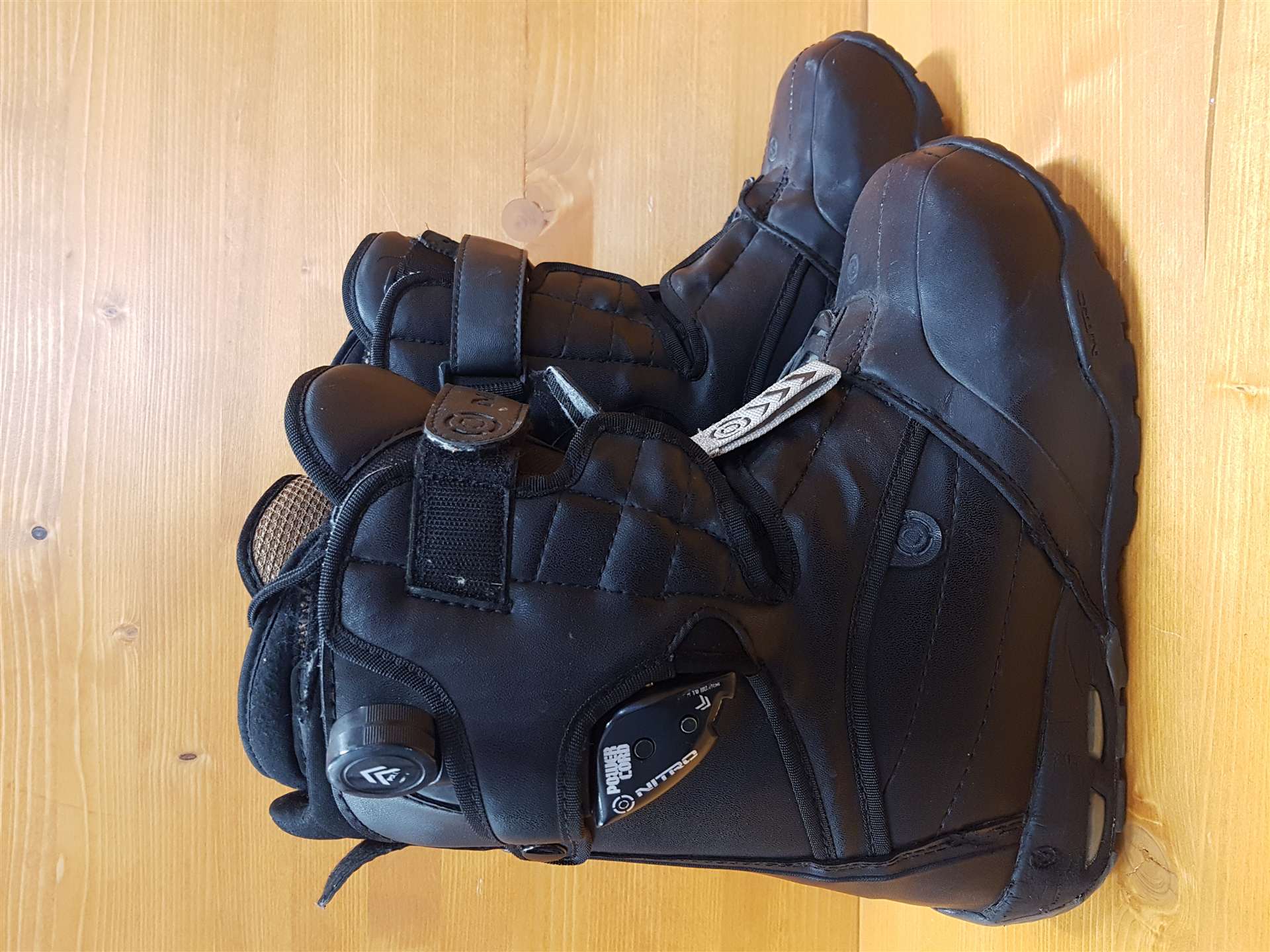 Použité snowboardové topánky NITRO Cave