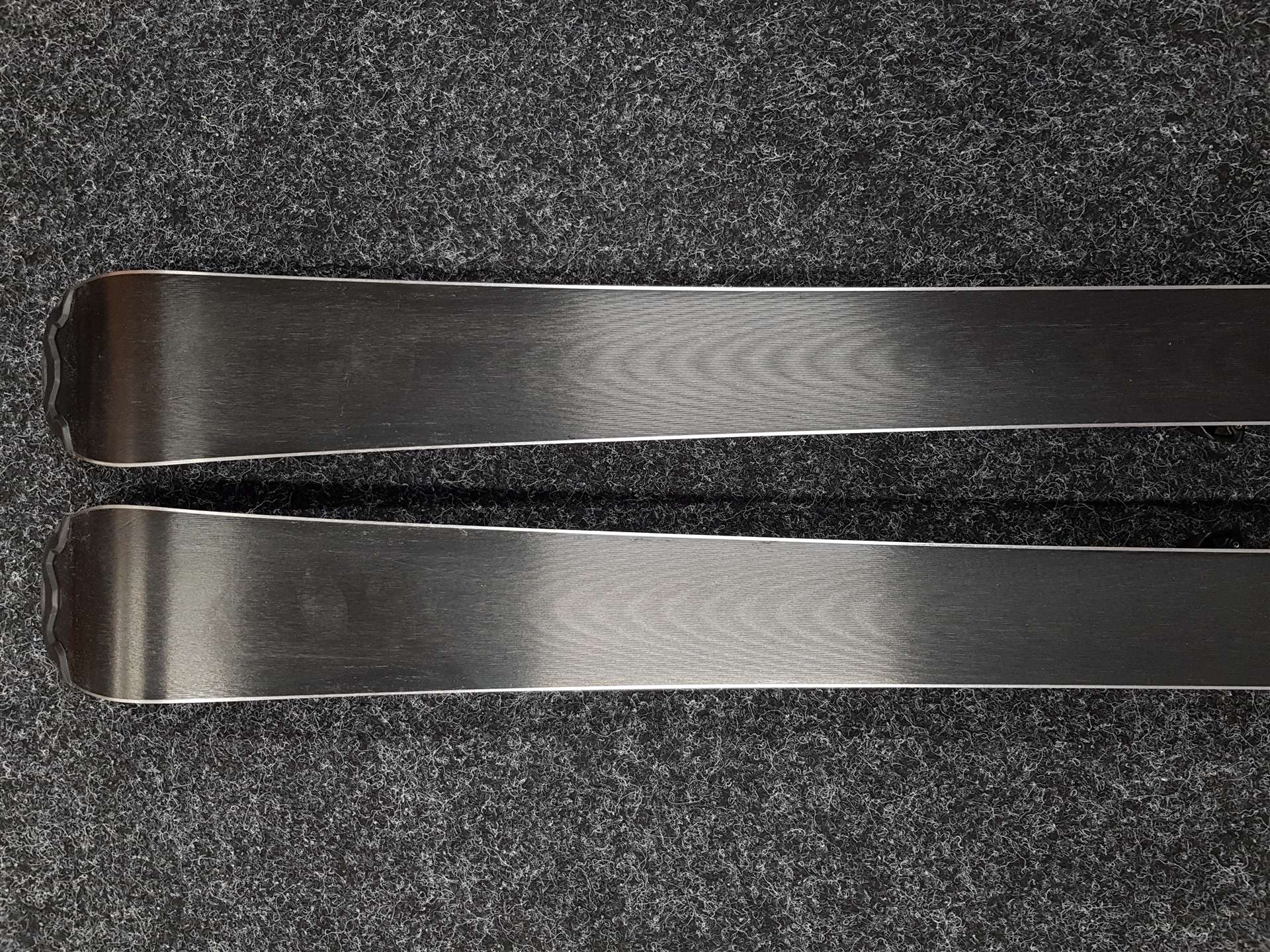 Sci HEAD Era 2.0 Jr. usati + attacchi Tyrolia SLR 7.5 AC