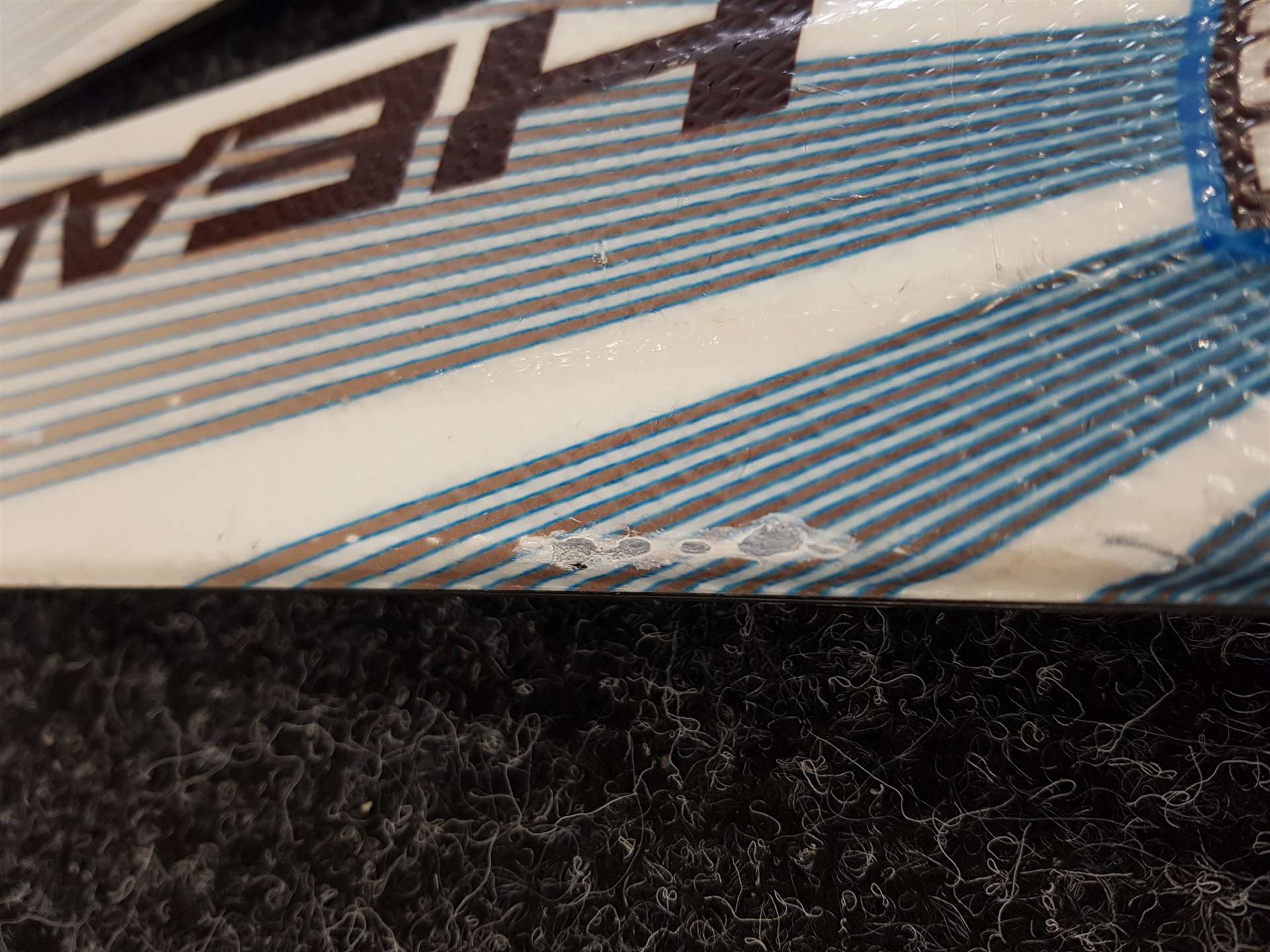 Skis HEAD Rev 70 d'occasion + fixations Tyrolia 10.0