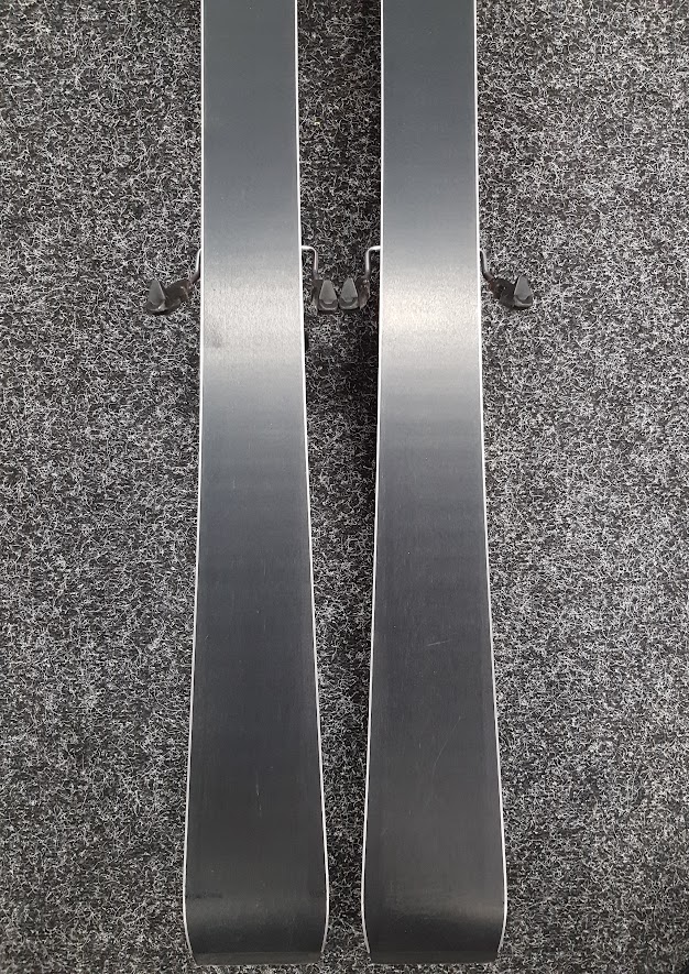 Schiuri Bazarové Atomic Redster Ti