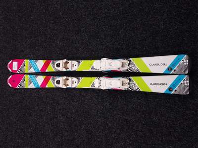 Gebrauchte Kinderski TECNOPRO Sweety + Bindungen Marker 4.5
