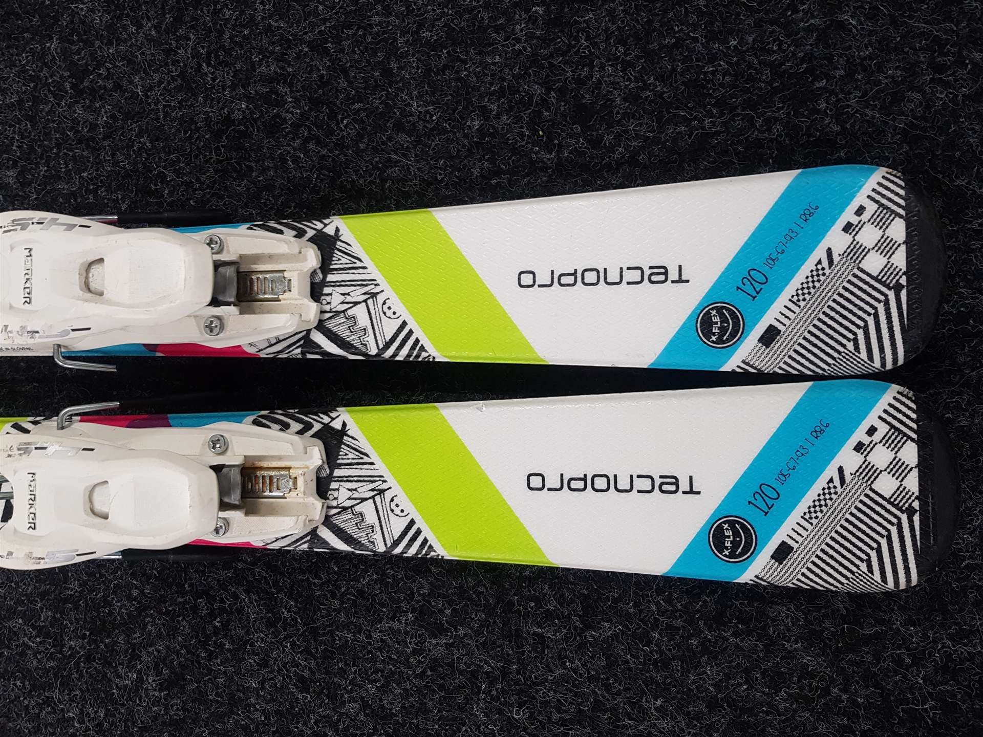 Skis enfant d'occasion TECNOPRO Sweety + fixations Marker 4.5