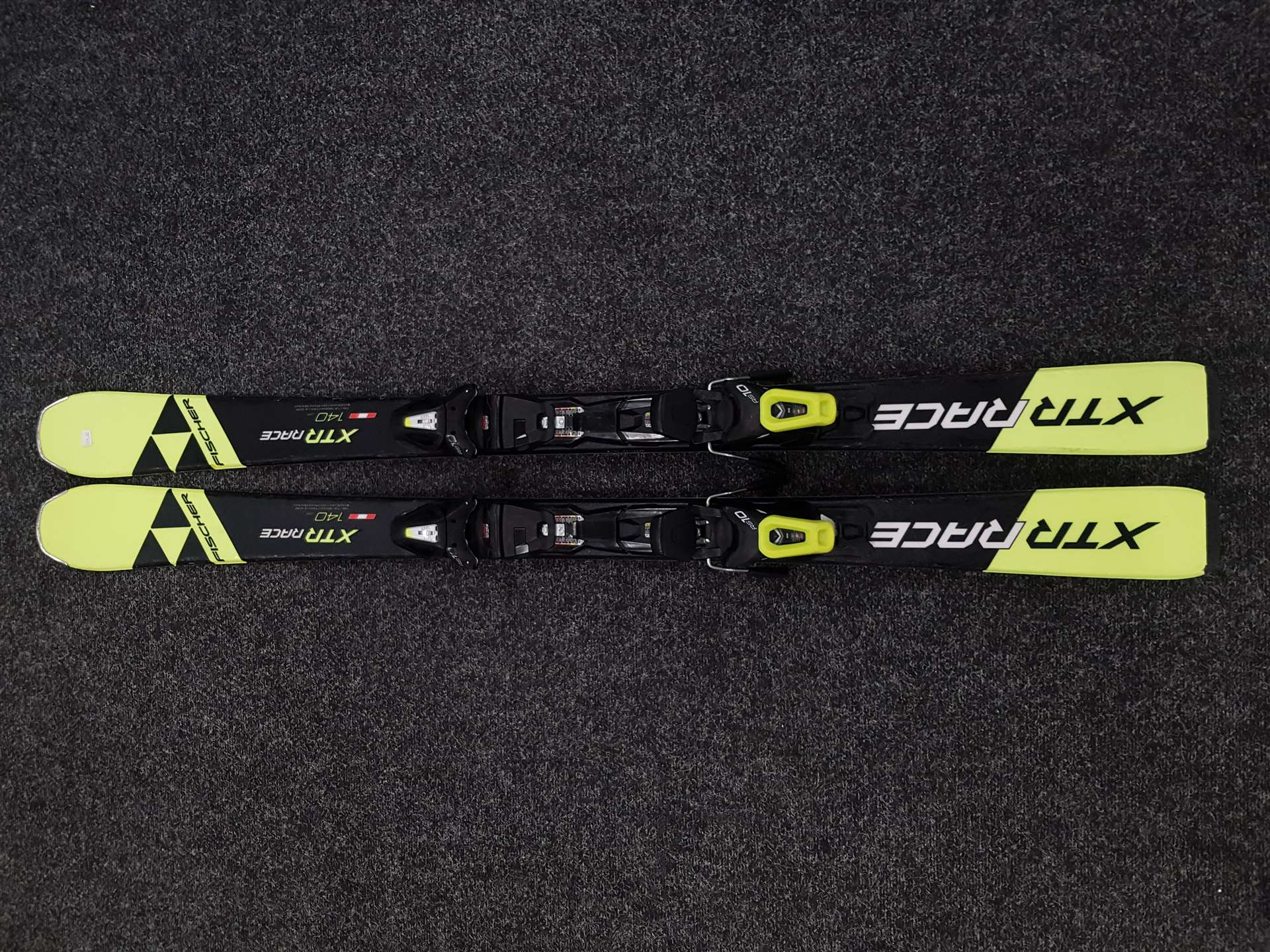 Schiuri Fischer XTR Race Bazaar