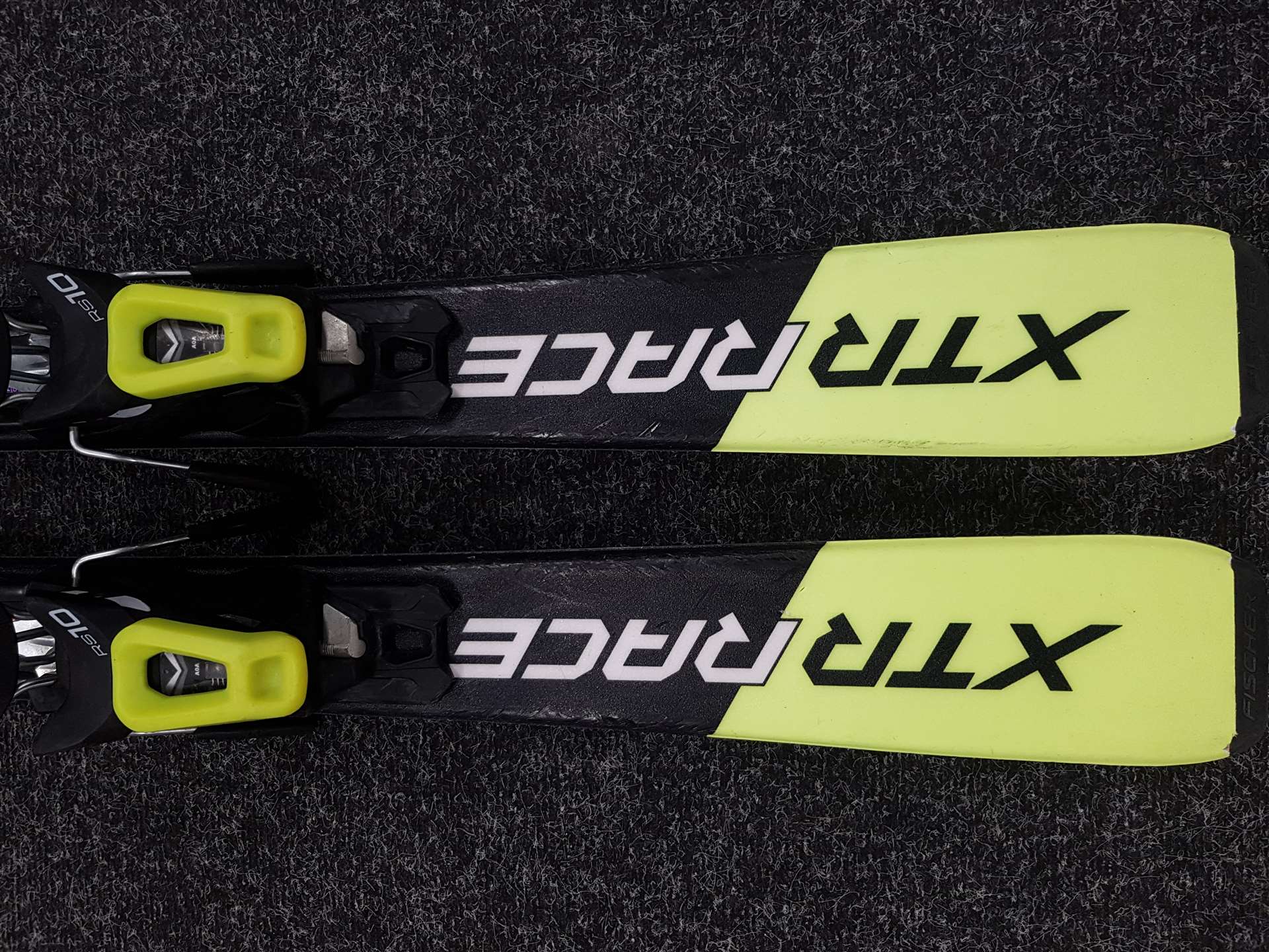 Schiuri Fischer XTR Race Bazaar