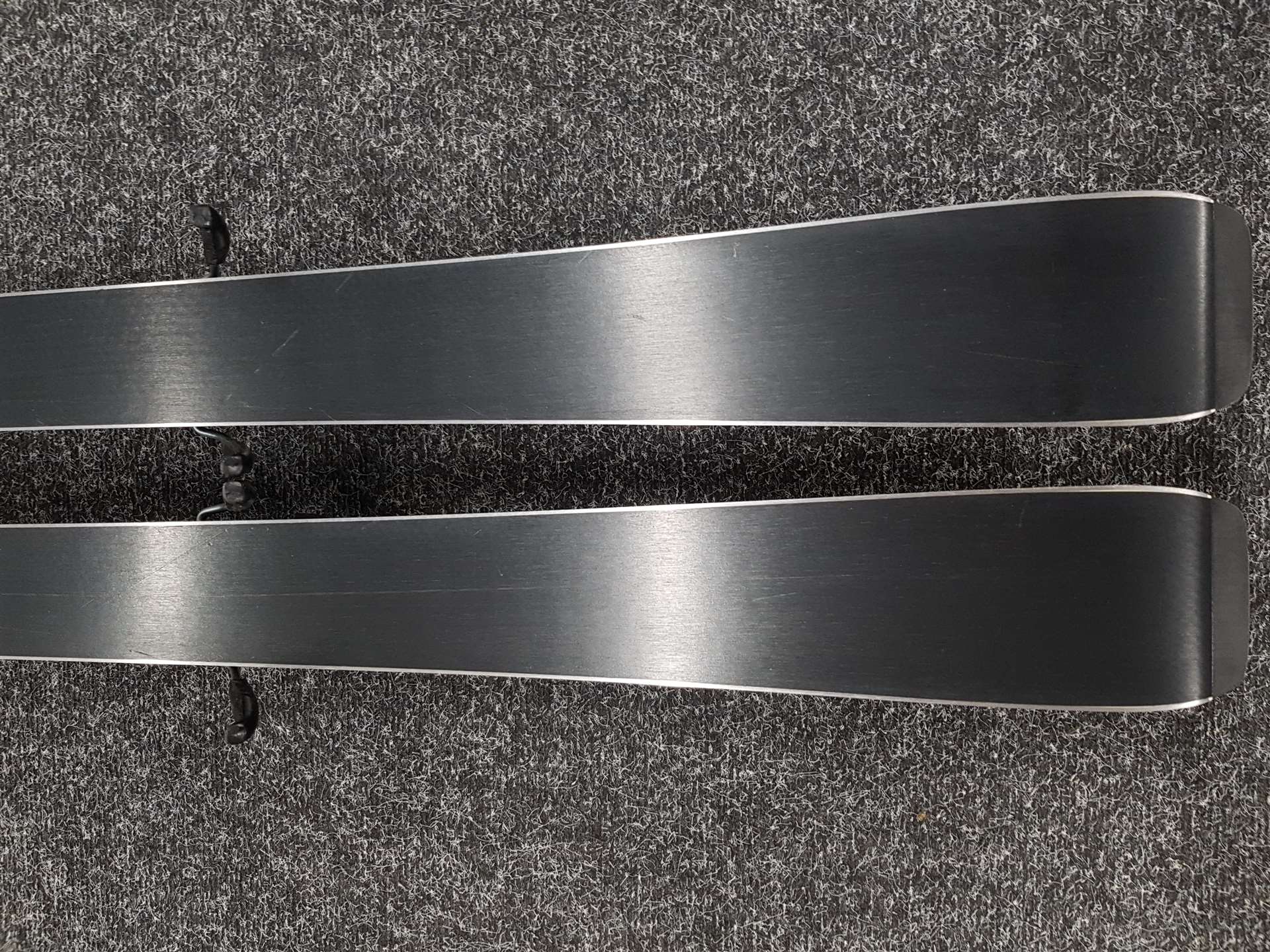 Schiuri Fischer XTR Race Bazaar