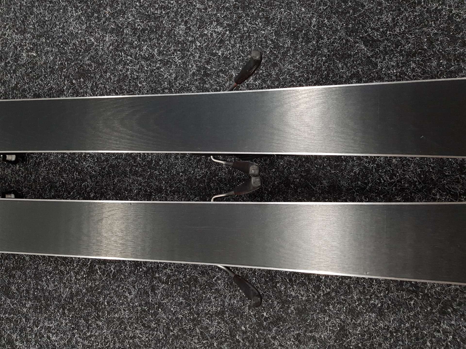 Używane narty FISCHER The Curv + wiązania Fischer RS 11