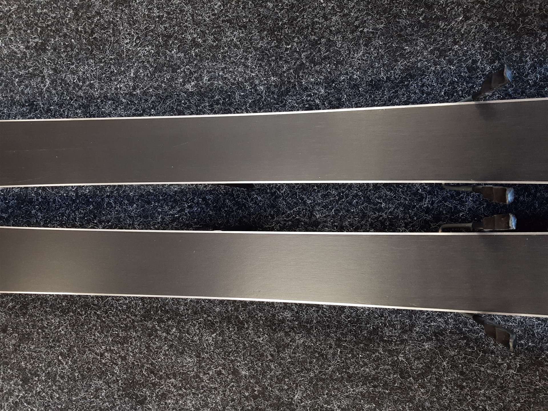 Použité lyže VOLKL Unlimited + viazanie Marker RT 12