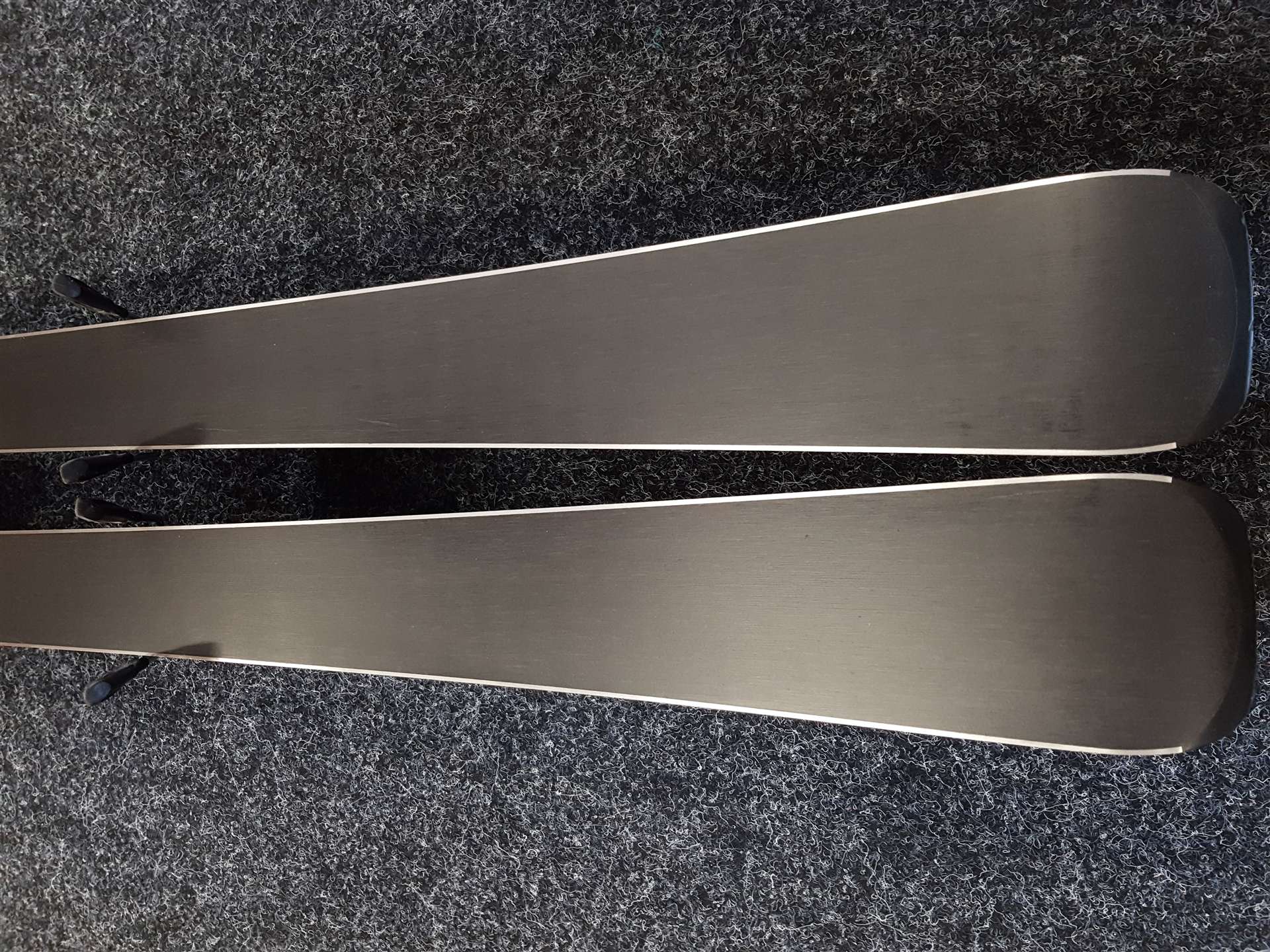 Použité lyže VOLKL Unlimited + viazanie Marker RT 12