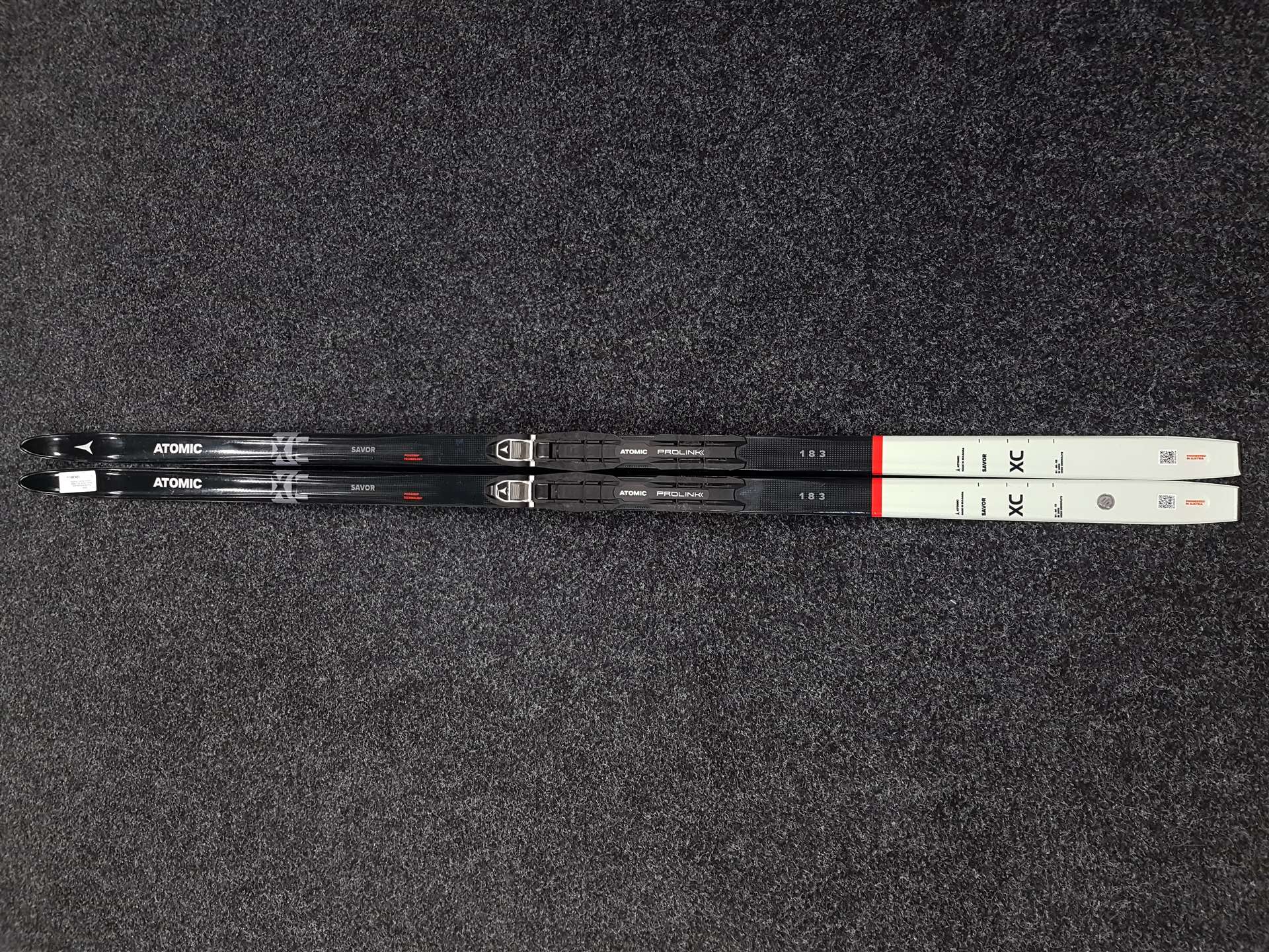 Gebrauchte Atomic Savor XC Langlaufski + NNN Atomic Prolink Bindungen