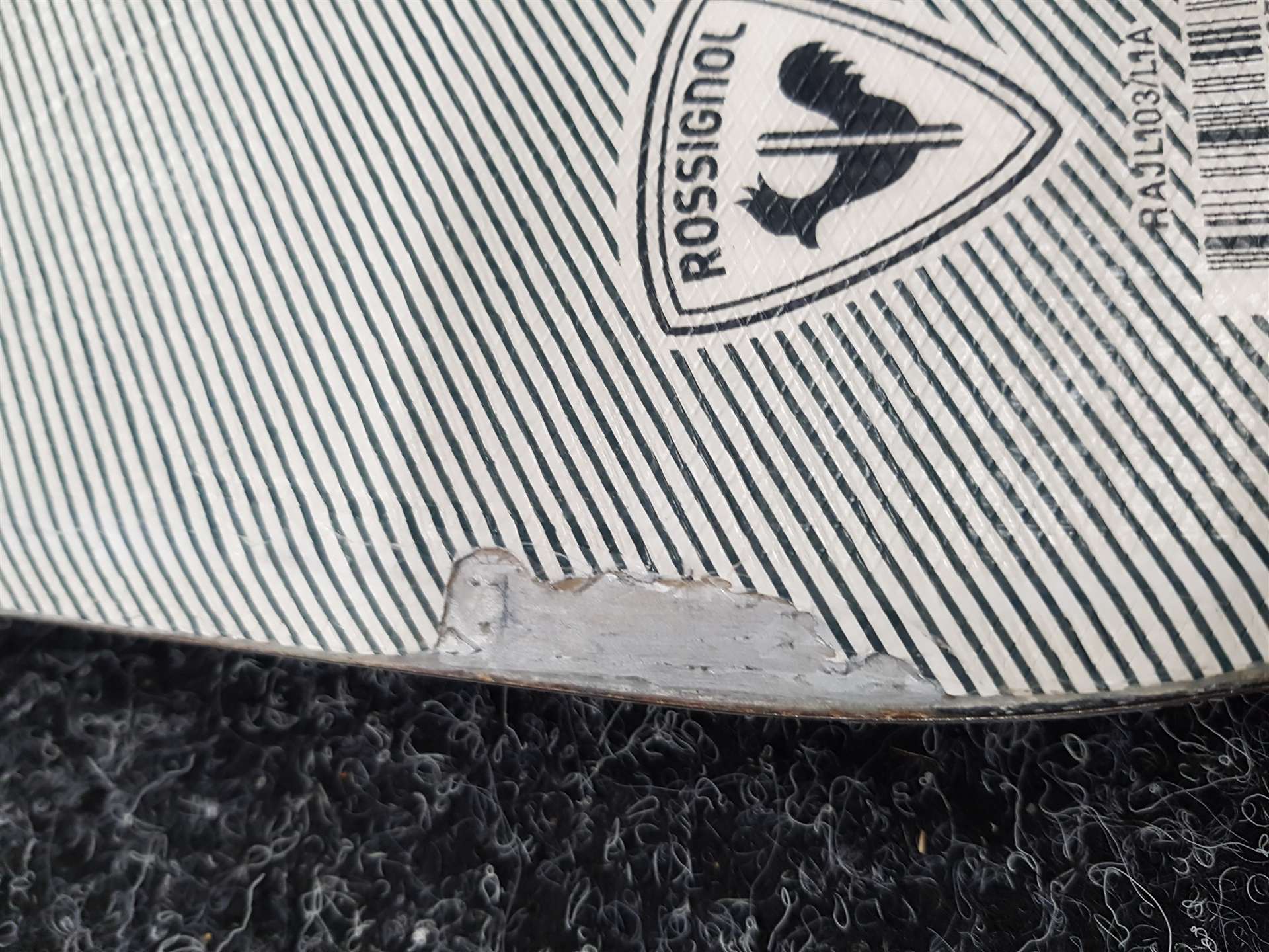 Sci usati ROSSIGNOL React 2 Carbon + attacchi Look Xpress 10