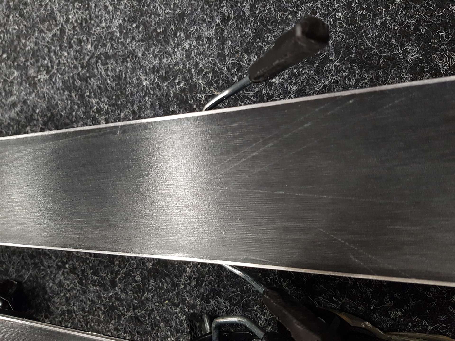 Sci usati ROSSIGNOL React 2 Carbon + attacchi Look Xpress 10