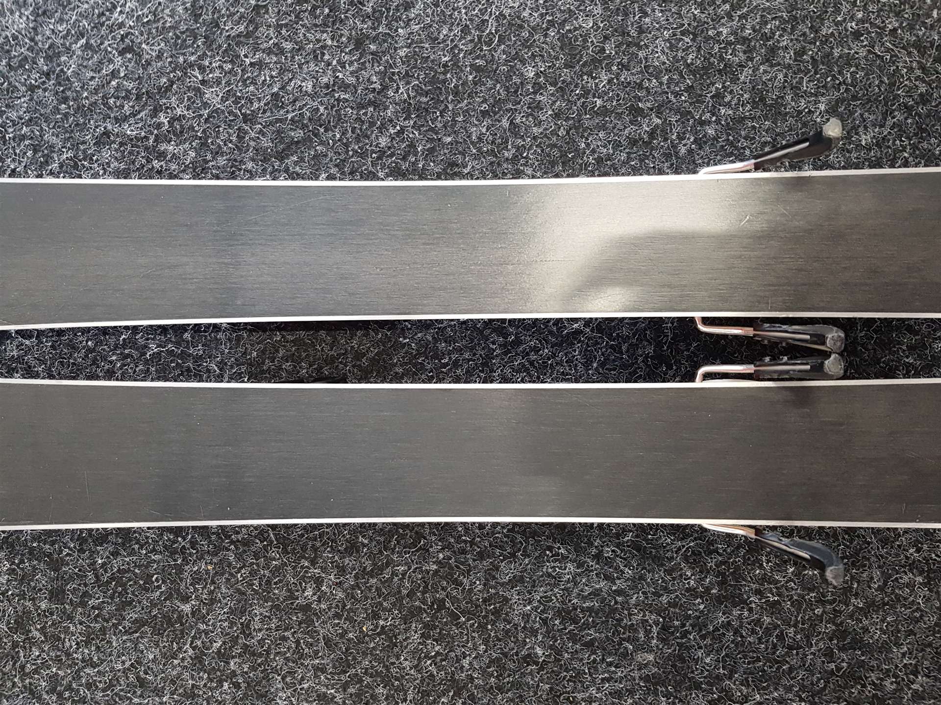 Używane narty dziecięce VOLKL Racetiger GS + wiązania Marker 4.5