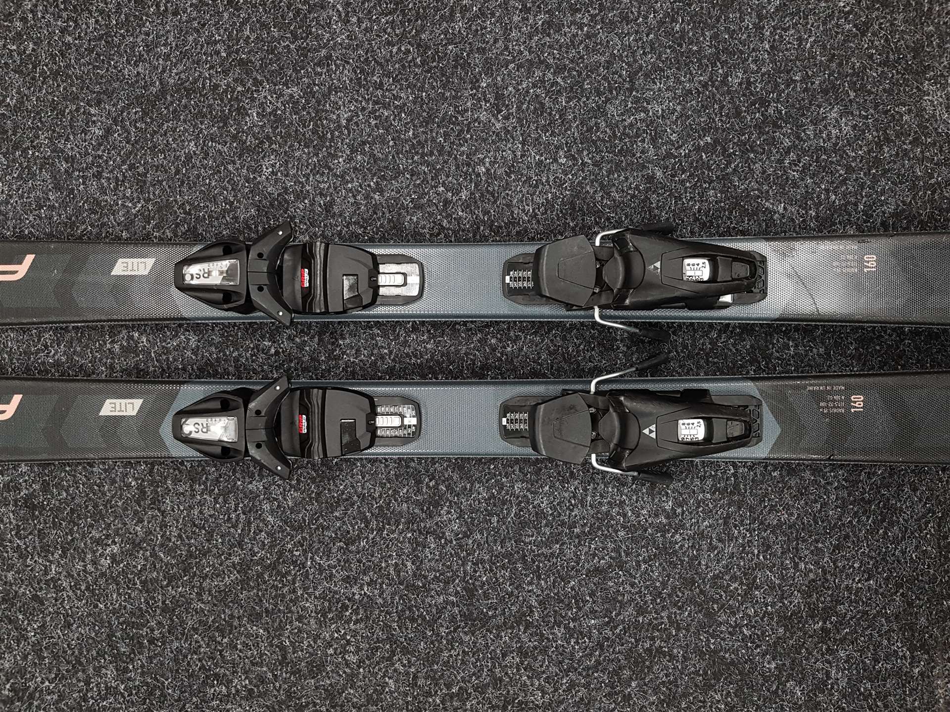 Skis FISCHER Aspire d'occasion + fixations Fischer RS 9