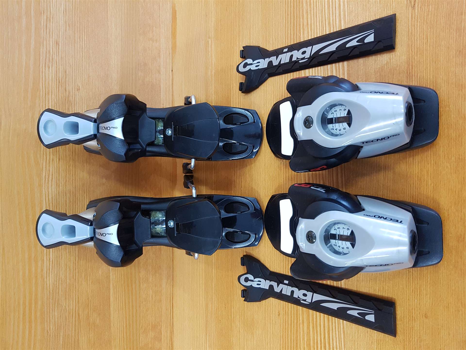 Legături folosite Tecnopro TC 90 (9 DIN)