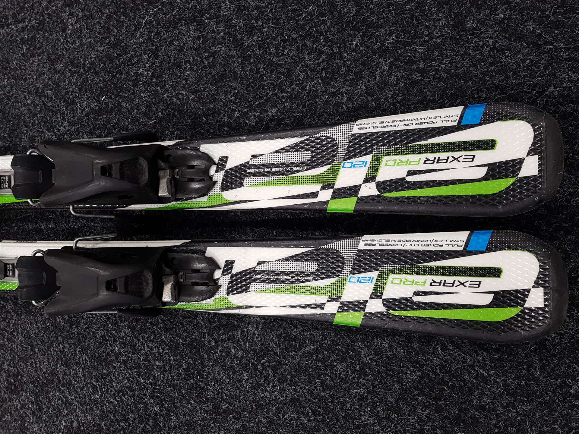 Použité detské lyže ELAN Exar Pro + viazanie Elan 4.5