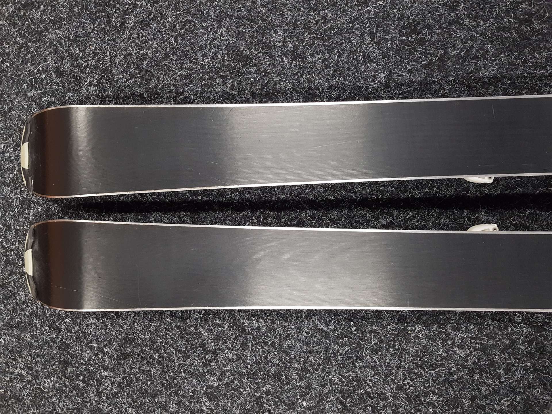 Použité detské lyže ELAN Exar Pro + viazanie Elan 4.5