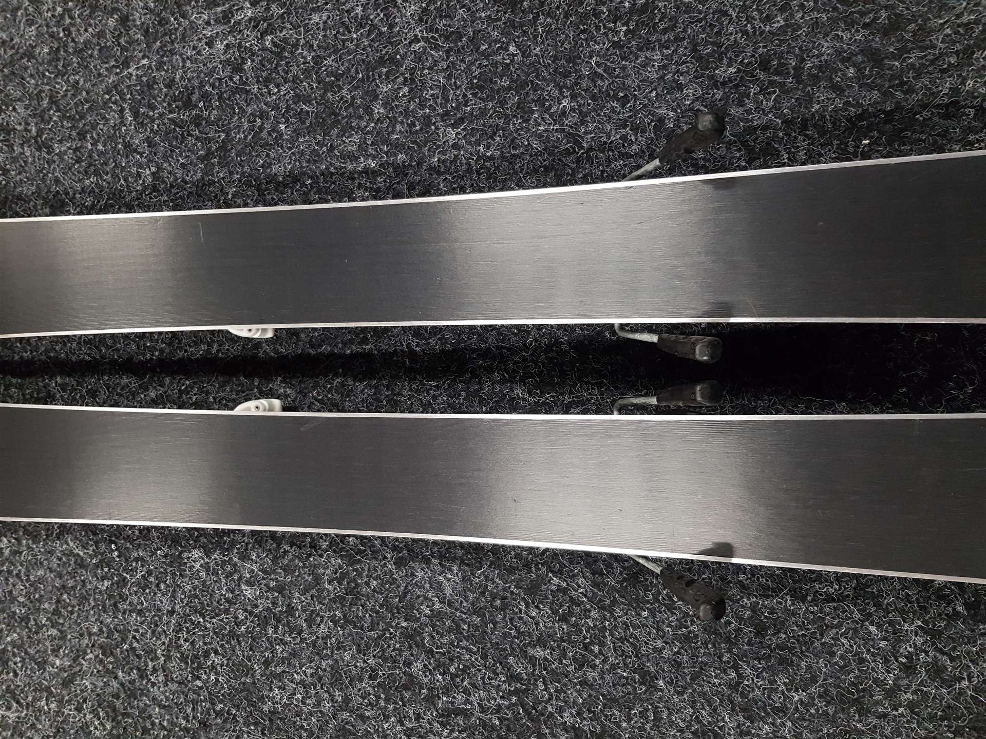 Použité detské lyže ELAN Exar Pro + viazanie Elan 4.5