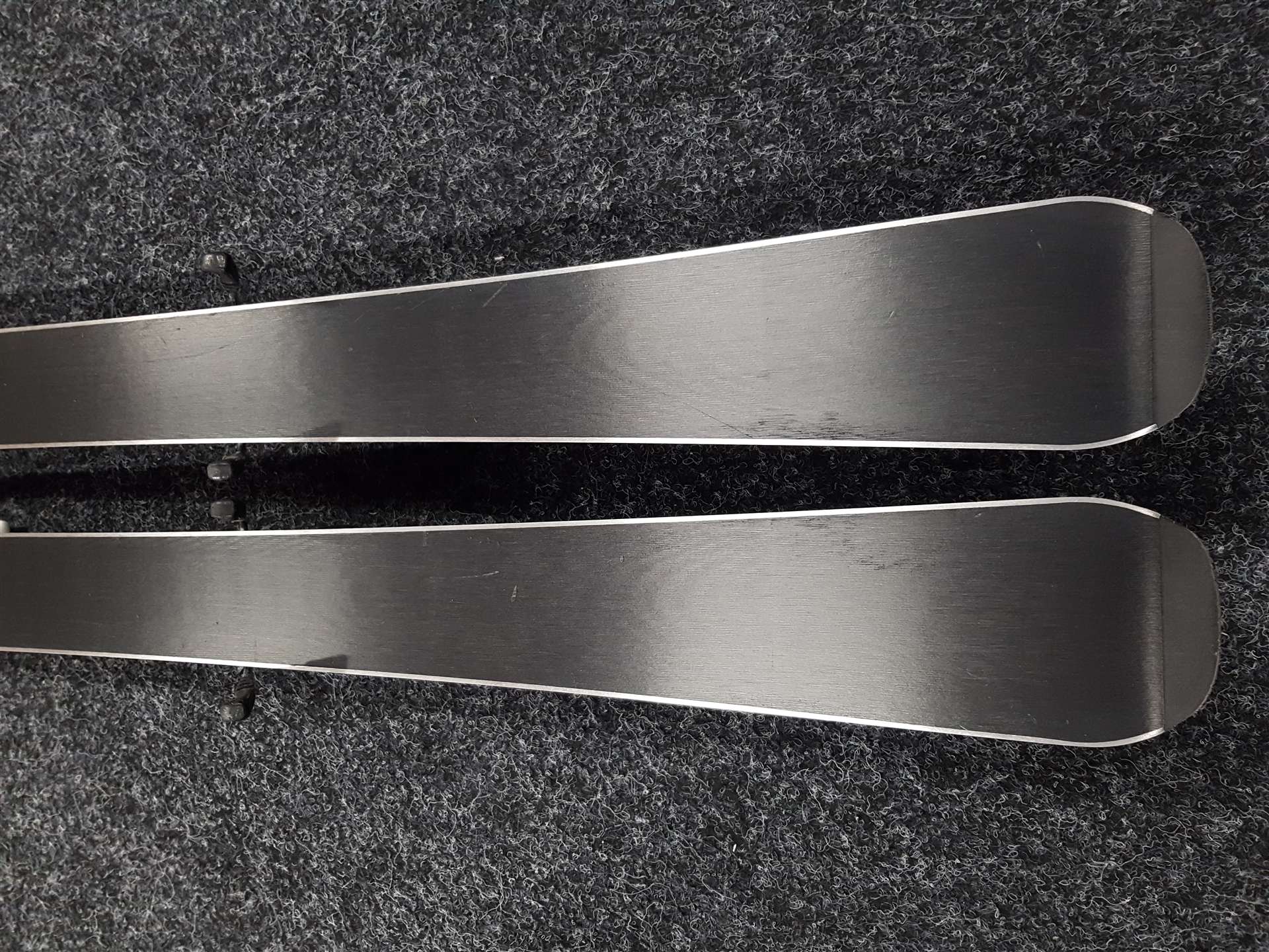 Použité detské lyže ELAN Exar Pro + viazanie Elan 4.5