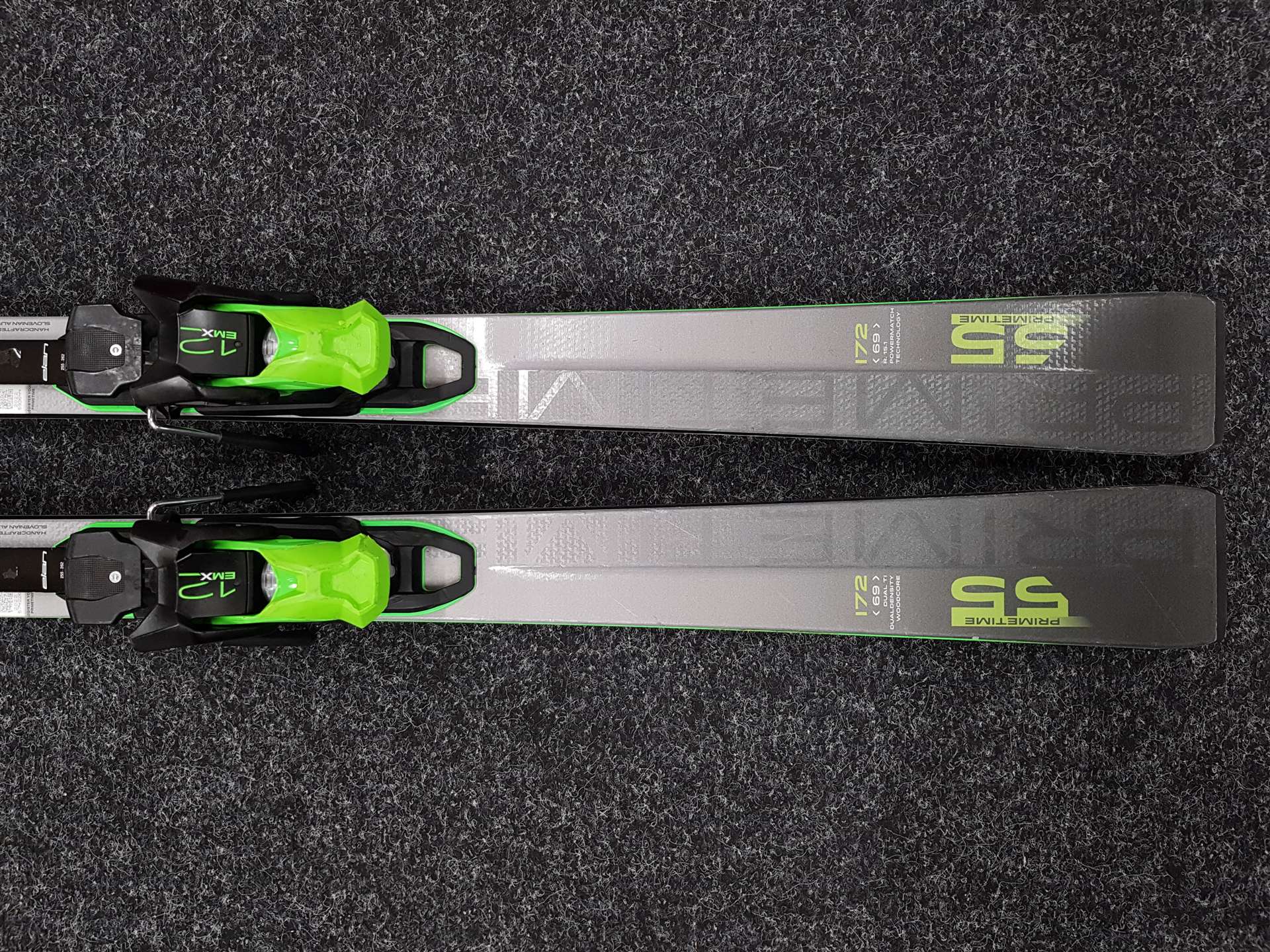 Esquís usados ELAN Primetime 55 + fijaciones Elan EMX 12