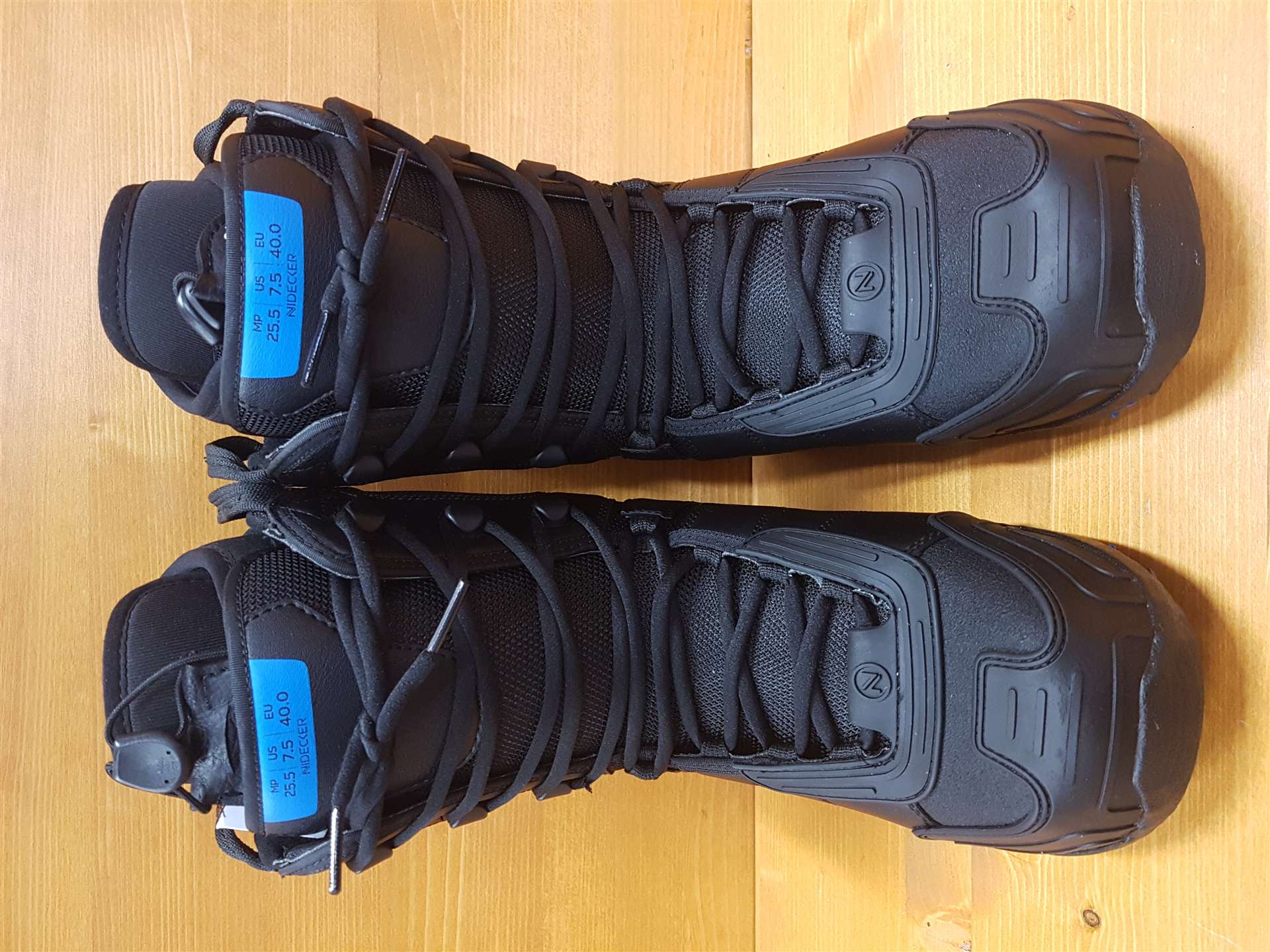 Cizme de snowboard NIEDECKER second hand