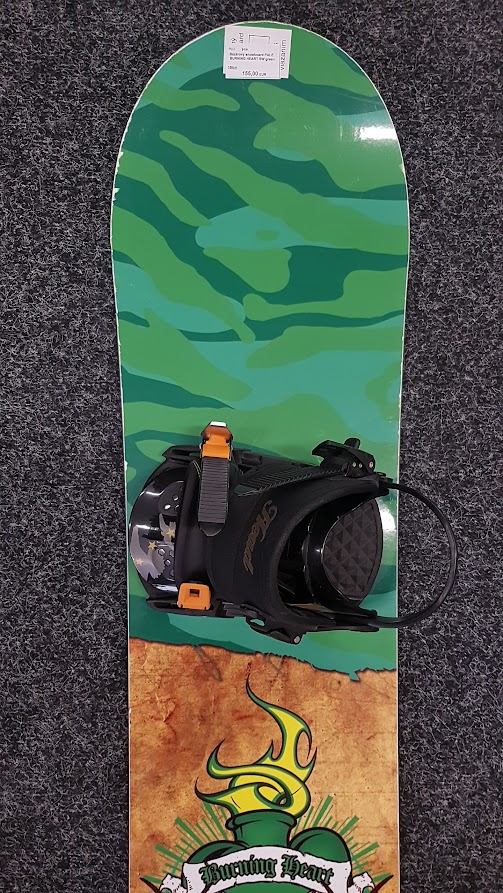 Bazárový snowboard PALE BURNING HEART SW green