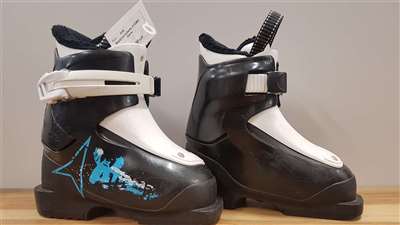 Bazárové lyžařské boty ATOMIC čierne