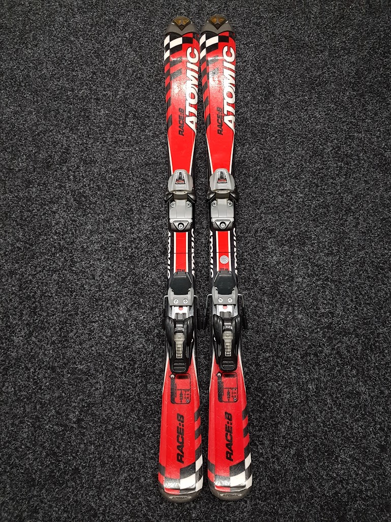 Skis Atomic Race 8 d'occasion