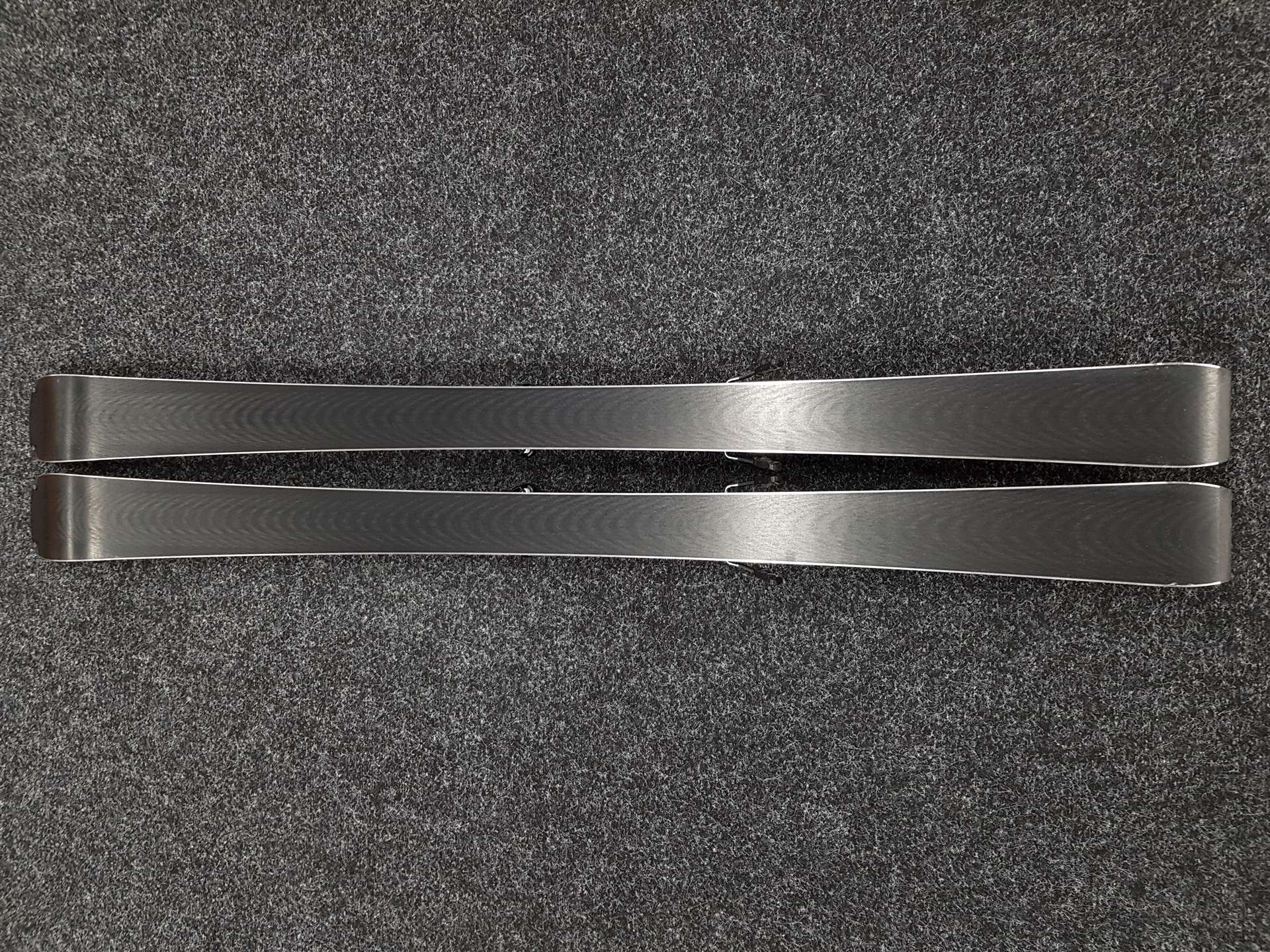 Schiuri ATOMIC Redster SC folosite + legături Atomic M 10