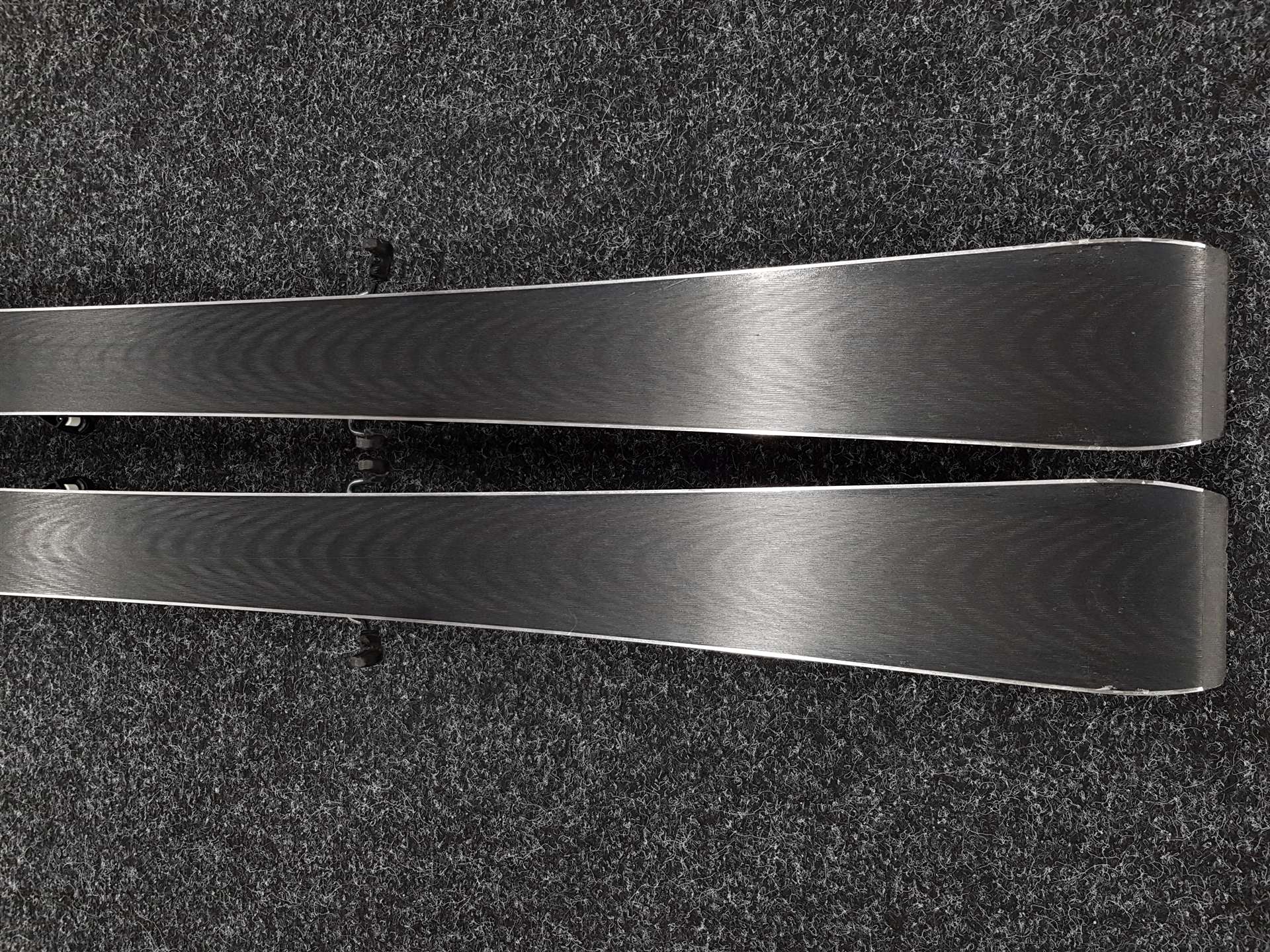 Schiuri ATOMIC Redster SC folosite + legături Atomic M 10