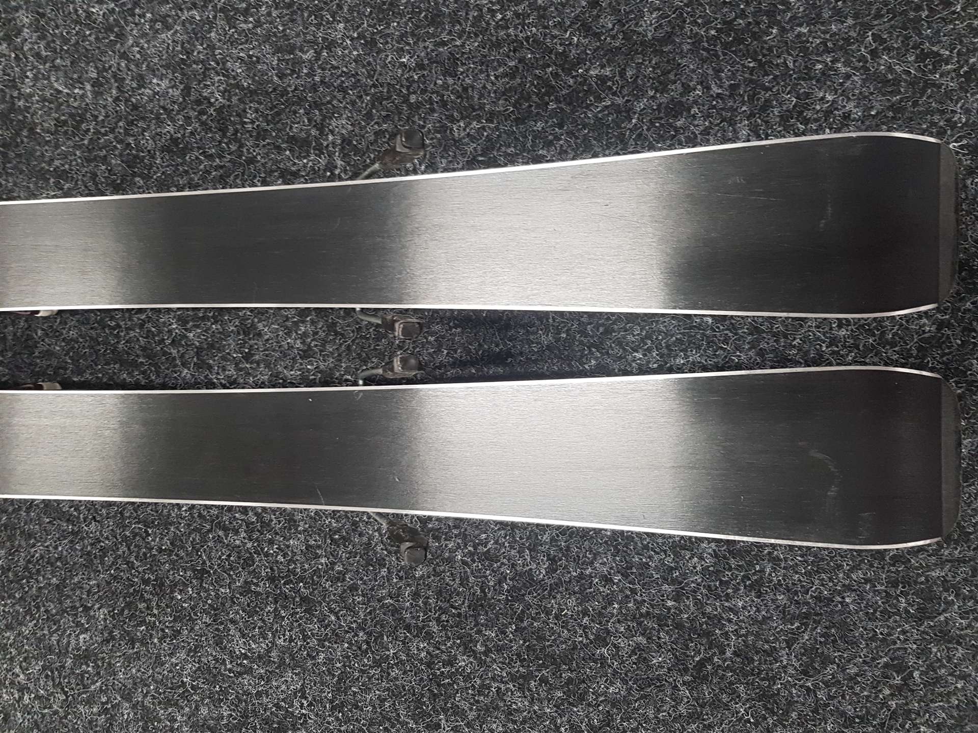 Použité detské lyže SALOMON  Jade + viazanie Salomon TZ 5