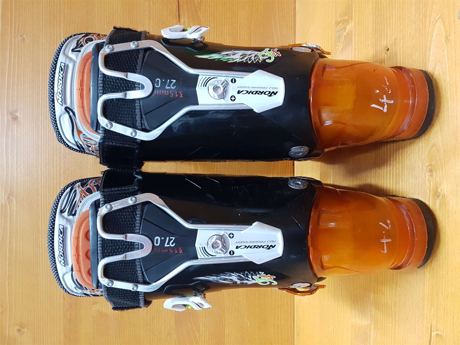 Chaussures de ski d'occasion NORDICA Fire Arrow F4 R